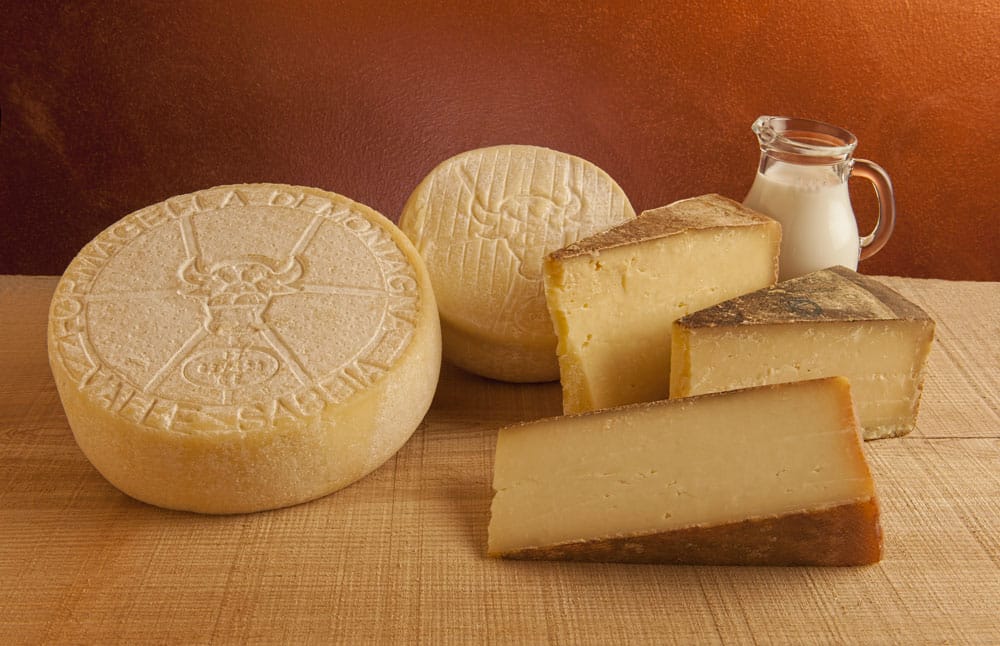 Typical artisan cheeses from local Italian companies