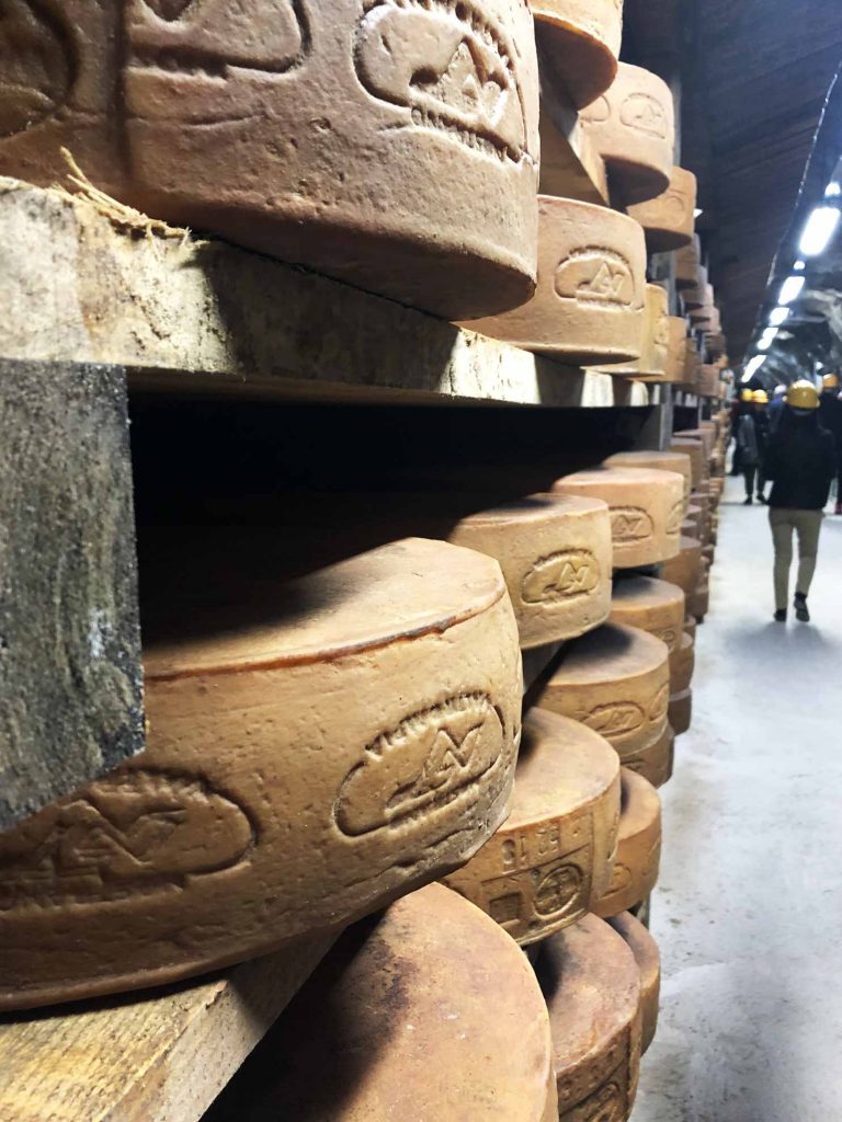 roue de fromage valtrompia dop nostrano