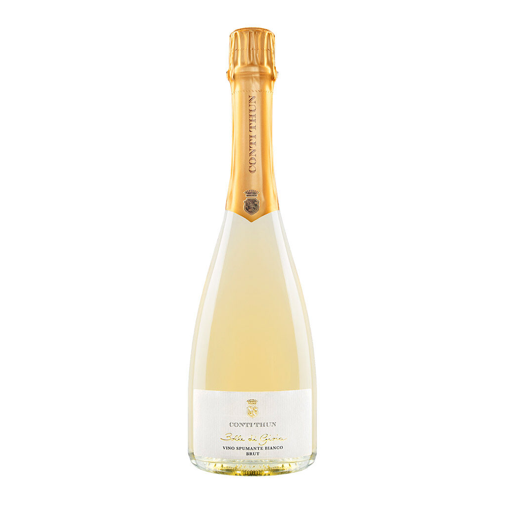Bottle of brut sparkling wine Bolle di Gioia Conti Thun farm