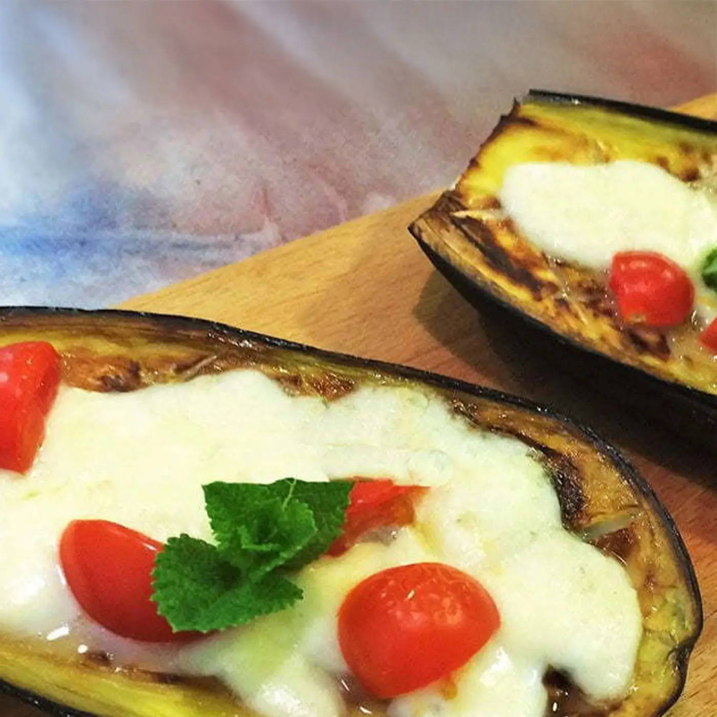 Melanzane ripiene di stracciatella al forno